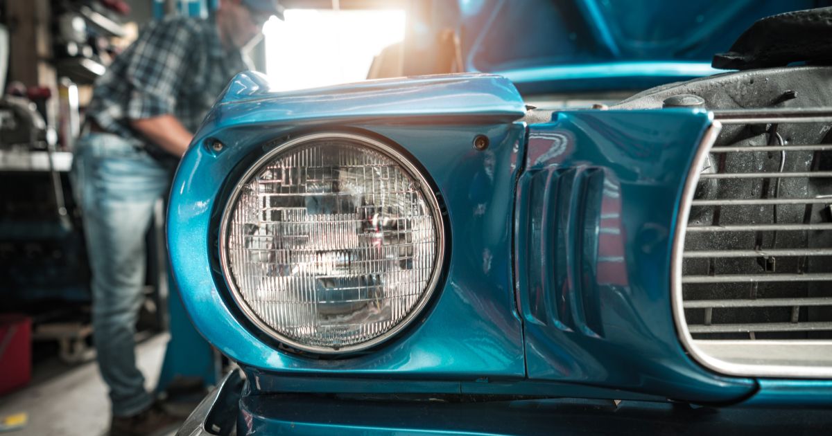 Behind the Scenes at a Classic Car Restoration Shop: How the Pros Bring Icons Back to Life 🏁🔧